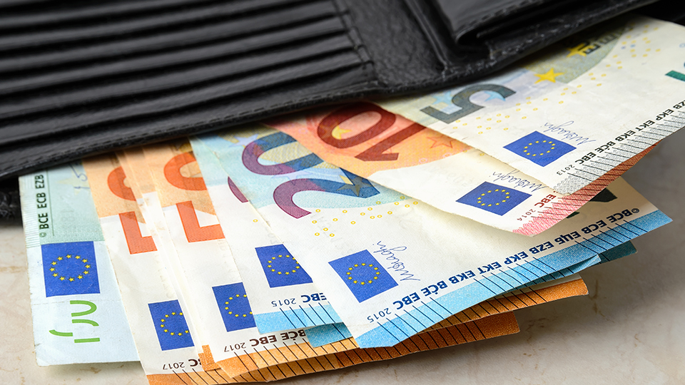 Salarisonderzoek bruto uurloon klantcontact medewerker