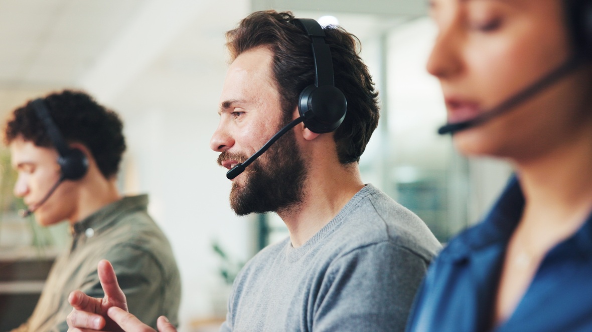 FNV twijfelt aan naleving wet bij ontslag H&M-callcenter