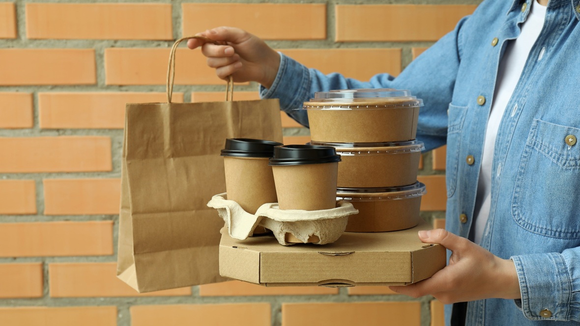 Consumentenbond: Thuisbezorgd en Uber Eats schrappen verborgen kosten